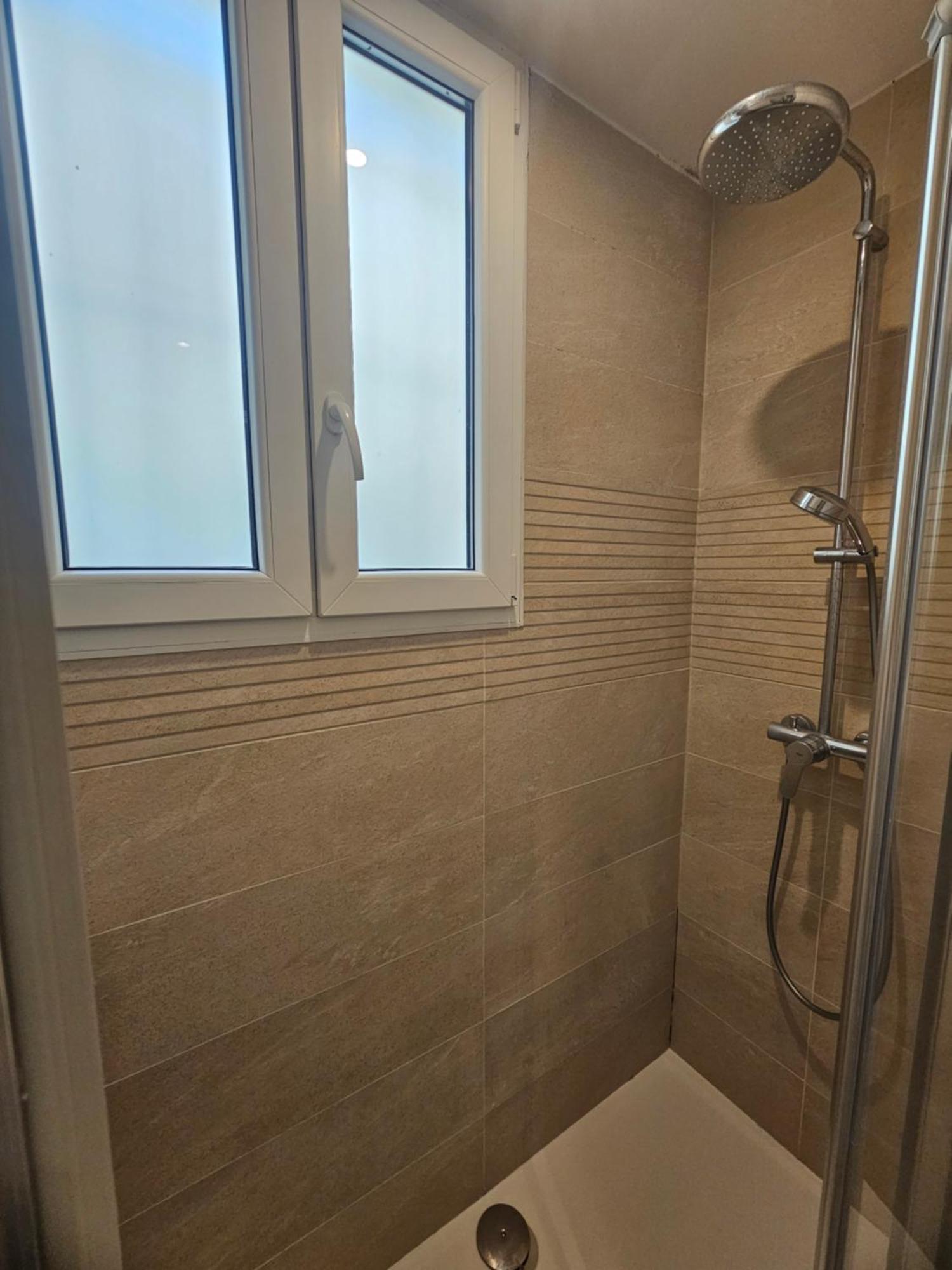 *Appartement Moderne/2 Minutes Du Metro* Saint-Ouen  Exteriér fotografie