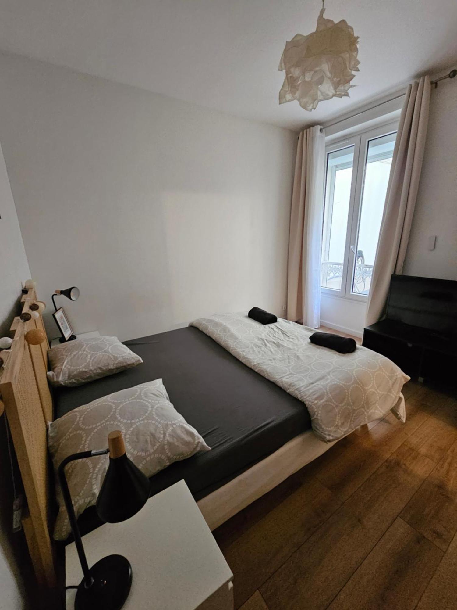 *Appartement Moderne/2 Minutes Du Metro* Saint-Ouen  Exteriér fotografie