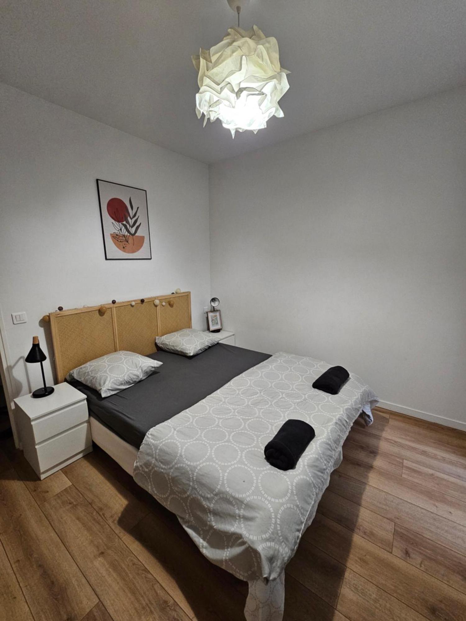 *Appartement Moderne/2 Minutes Du Metro* Saint-Ouen  Exteriér fotografie